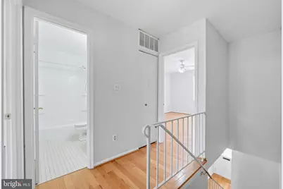 8026 Lakecrest Drive, Greenbelt, MD 20770 - Photo 18