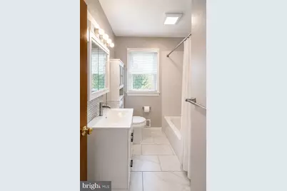 7114 E Cedar, Hyattsville, MD 20785 - Photo 6