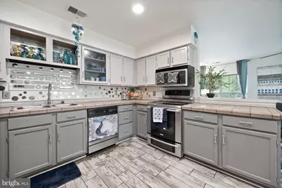 6211 Gilbralter Lane, Bowie, MD 20720 - Photo 6