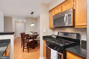 8961 Town Center Cir, Upper Marlboro, MD 20774 - Photo 8