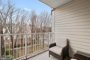 8961 Town Center Cir, Upper Marlboro, MD 20774 - Photo 20
