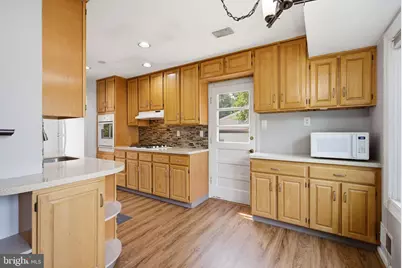8813 Patricia Court, College Park, MD 20740 - Photo 10