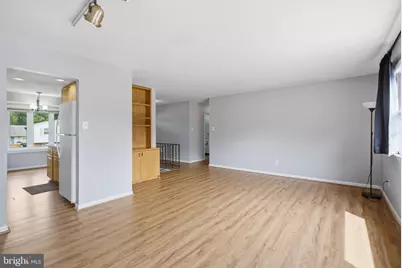 8813 Patricia Court, College Park, MD 20740 - Photo 6