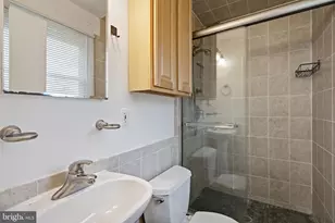 8813 Patricia Ct, College Park, MD 20740 - Photo 14