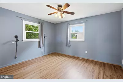 8813 Patricia Court, College Park, MD 20740 - Photo 12