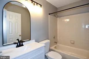 13703 Lord Sterling Pl, Upper Marlboro, MD 20772 - Photo 30