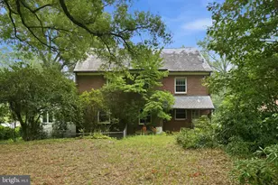 7004 Wake Forest Dr, College Park, MD 20740 - Photo 32
