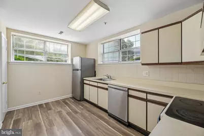 6801 Milltown Court, District Heights, MD 20747 - Photo 12