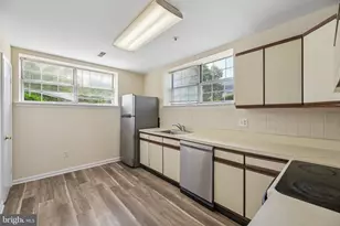 6801 Milltown Ct, District Heights, MD 20747 - Photo 12