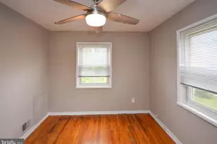 5000 Surrey Ln, Hyattsville, MD 20784 - Photo 16