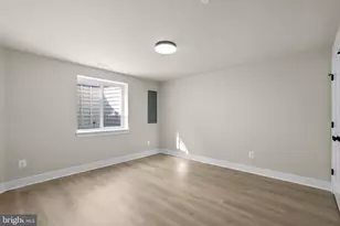 16203 Pennsbury Dr, Bowie, MD 20716 - Photo 40