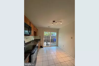 7233 Mill Creek Court, Laurel, MD 20707 - Photo 10