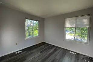 7233 Mill Creek Ct, Laurel, MD 20707 - Photo 14