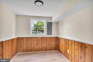 7536 Abbington Dr, Oxon Hill, MD 20745 - Photo 16
