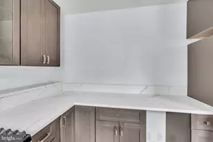 7536 Abbington Dr, Oxon Hill, MD 20745 - Photo 12