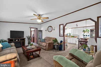 9413 Gumtree Park Street, Capitol Heights, MD 20743 - Photo 8