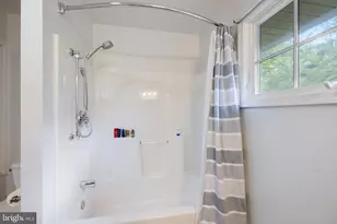 5412 Ridgecroft Dr, Camp Springs, MD 20746 - Photo 38