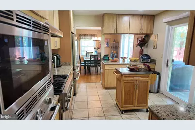 5806 Huntland Road, Temple Hills, MD 20748 - Photo 8