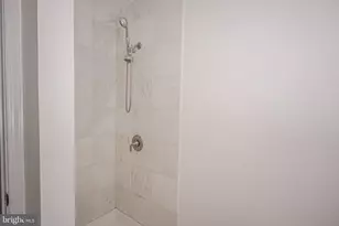 7645 E Swan Terrace, Landover, MD 20785 - Photo 10