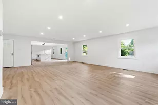 13010 Viewpoint Ln, Bowie, MD 20715 - Photo 14