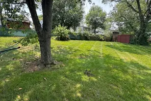 7909 Dellwood Ave, Lanham, MD 20706 - Photo 14