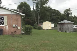 10600 Parrish Ln, Bowie, MD 20721 - Photo 16