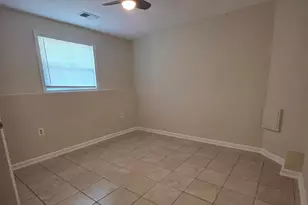 940 Newington Ct, Capitol Heights, MD 20743 - Photo 12