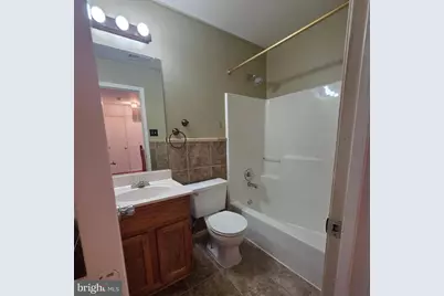 940 Newington Court, Capitol Heights, MD 20743 - Photo 8