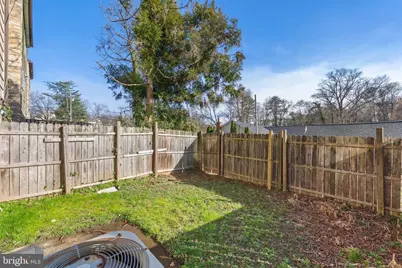 6911 Cipriano Woods Court, Lanham, MD 20706 - Photo 32
