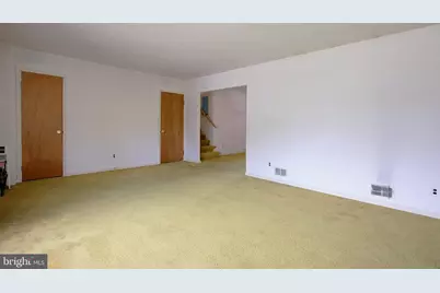 5907 Bedford Lane, Clinton, MD 20735 - Photo 8