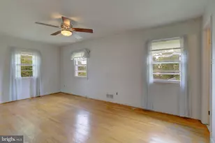 5907 Bedford Ln, Clinton, MD 20735 - Photo 18
