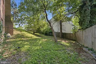 7100 Beltz Dr, District Heights, MD 20747 - Photo 32