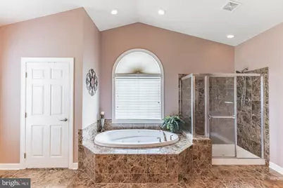 15404 Symondsbury Way, Upper Marlboro, MD 20774 - Photo 18
