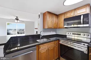 14028 Vista Dr, Laurel, MD 20707 - Photo 10