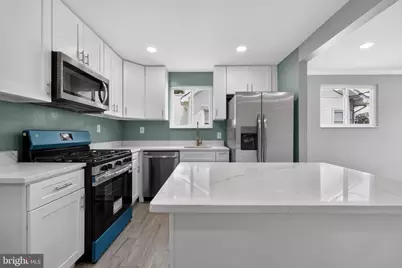 9034 Rhode Island Avenue, College Park, MD 20740 - Photo 4