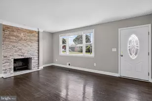 4402 Ridgecrest Dr, Suitland, MD 20746 - Photo 4