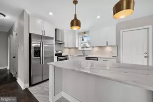 4402 Ridgecrest Dr, Suitland, MD 20746 - Photo 12