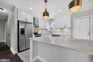 4402 Ridgecrest Dr, Suitland, MD 20746 - Photo 14