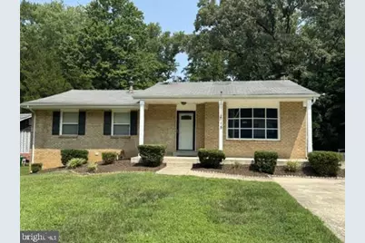 715 Calvert Lane, Fort Washington, MD 20744 - Photo 2