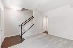 10505 Rawlins Ln, Upper Marlboro, MD 20772 - Photo 6