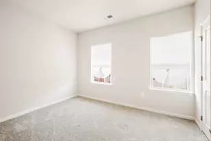 10505 Rawlins Ln, Upper Marlboro, MD 20772 - Photo 24