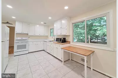 111 Tamarisk Court, Greenbelt, MD 20770 - Photo 10