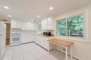 111 Tamarisk Ct, Greenbelt, MD 20770 - Photo 10