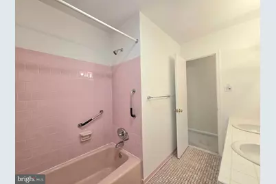 111 Tamarisk Court, Greenbelt, MD 20770 - Photo 32