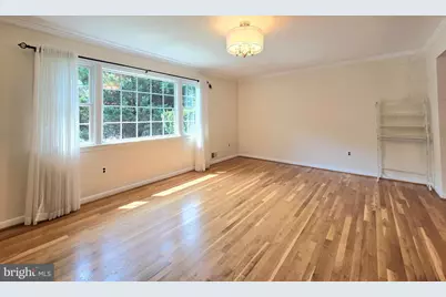 111 Tamarisk Court, Greenbelt, MD 20770 - Photo 4