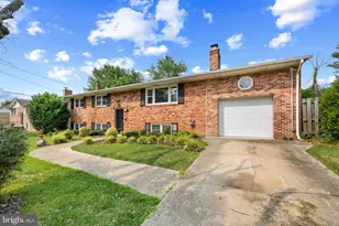 7121 Karen Anne Dr, Temple Hills, MD 20748 - Photo 2