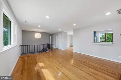 7121 Karen Anne Drive, Temple Hills, MD 20748 - Photo 8