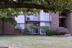 10237 Prince Pl, Upper Marlboro, MD 20774 - Photo 2