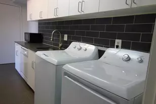 10237 Prince Pl, Upper Marlboro, MD 20774 - Photo 4