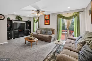 14920 Ashford Pl, Laurel, MD 20707 - Photo 6